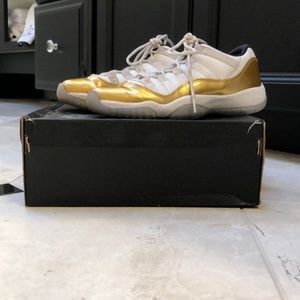 Limited edition air Jordan 11 retro low BG